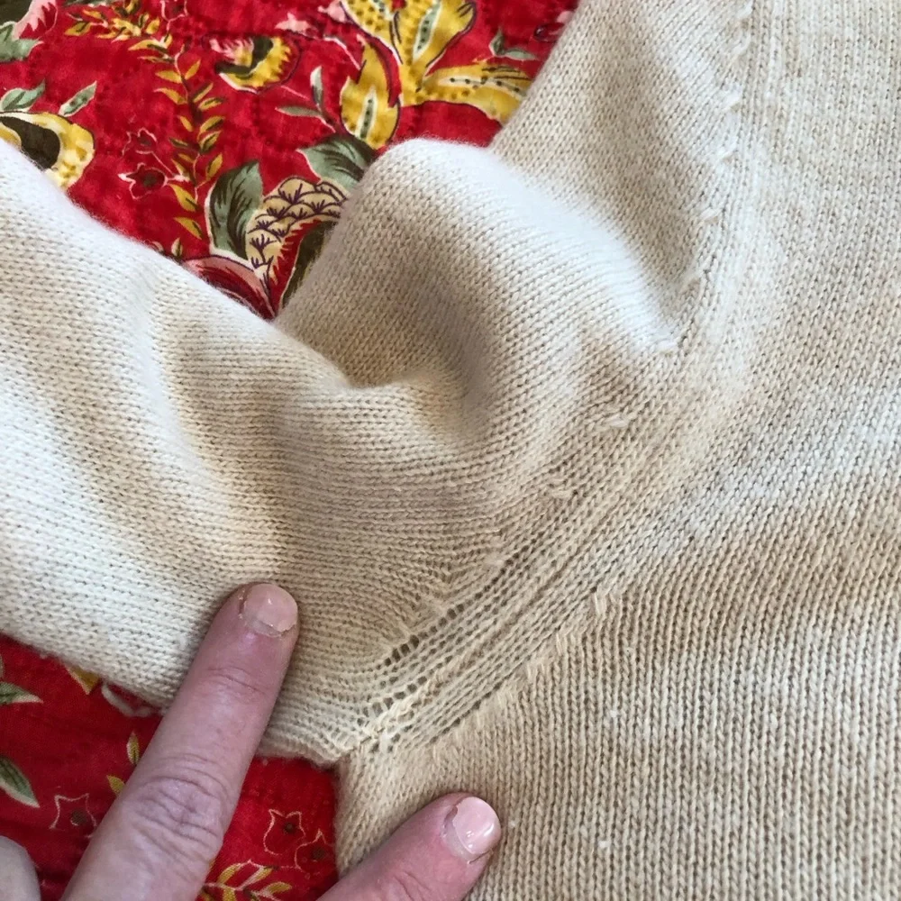 Share G. Label by Goop Virgin Wool Cardigan, No Belt, MED, Oatmeal, MSG 595 - Picture 8 of 11